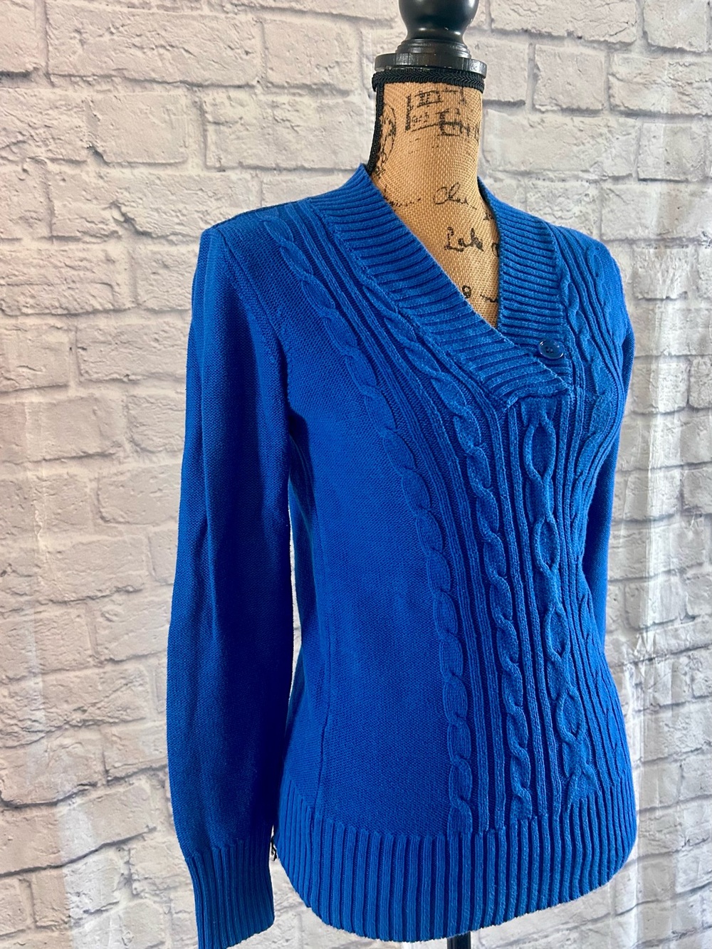 2 Piece Styled Outfit Flocked Velvet Mini Skirt Cream Blue Sweater Office Chic - Picture 10 of 16
